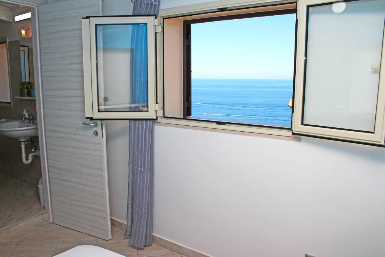 B&B Al Vicoletto Scilla Eksteriør billede